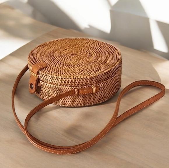Round Rattan Straw Crossbody Bag Purse Boho Festival Luxe Leather Woven - Picture 12 of 12